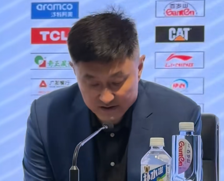 博鱼体育官网-胜辽宁发布会！杜锋与萨林杰直指对手是强队，并认可下半场没松懈