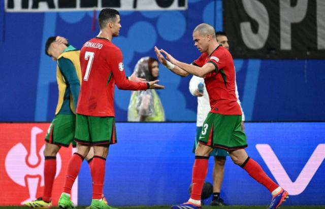 博鱼体育平台-C罗平佩佩国家队最老进球者纪录 胜场次数超水爷